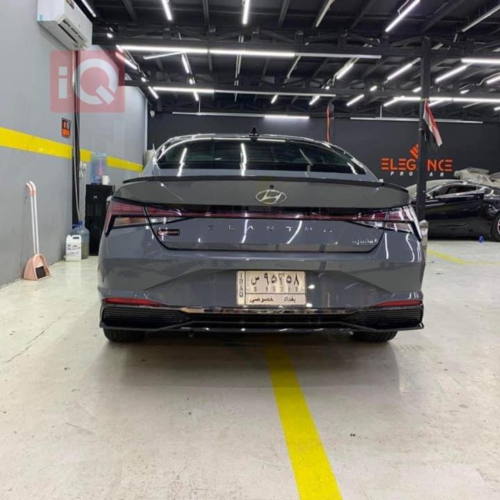 هیوندای ئەلەنترا
